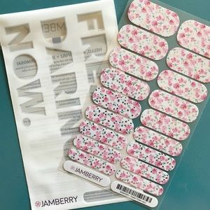Jamberry Nail Wraps - Feelin’ Fresh